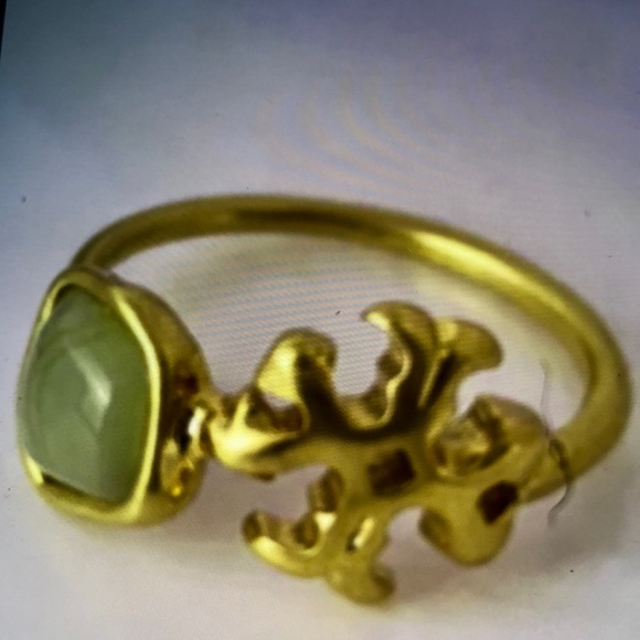 NWT TORI BURCH ROXANNE DOUBLE T RING . - Picture 4 of 5